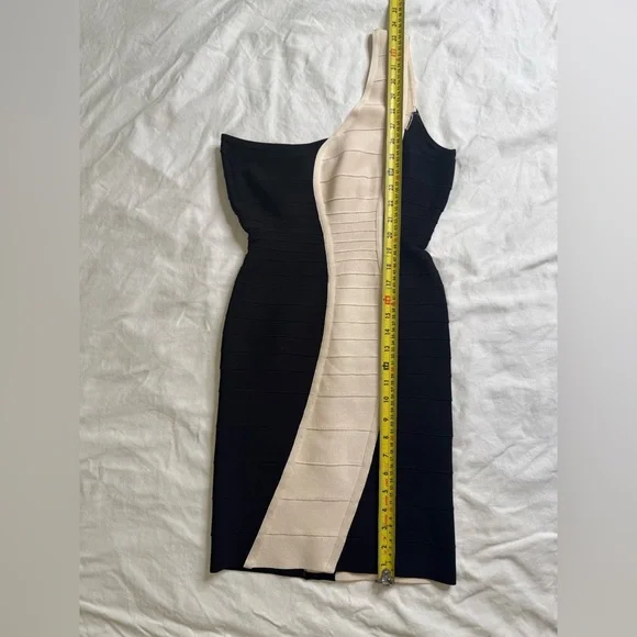 Herve Leger Marina Bandage Off The Shoulder Dress Large NWT Blush Pink - Picture 8 of 11